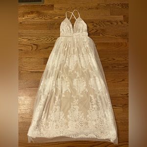 Lace Overlay Maxi Dress - Aakaa